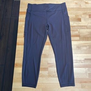 Lululemon Invigorate HR 25” - EUC - Size 14